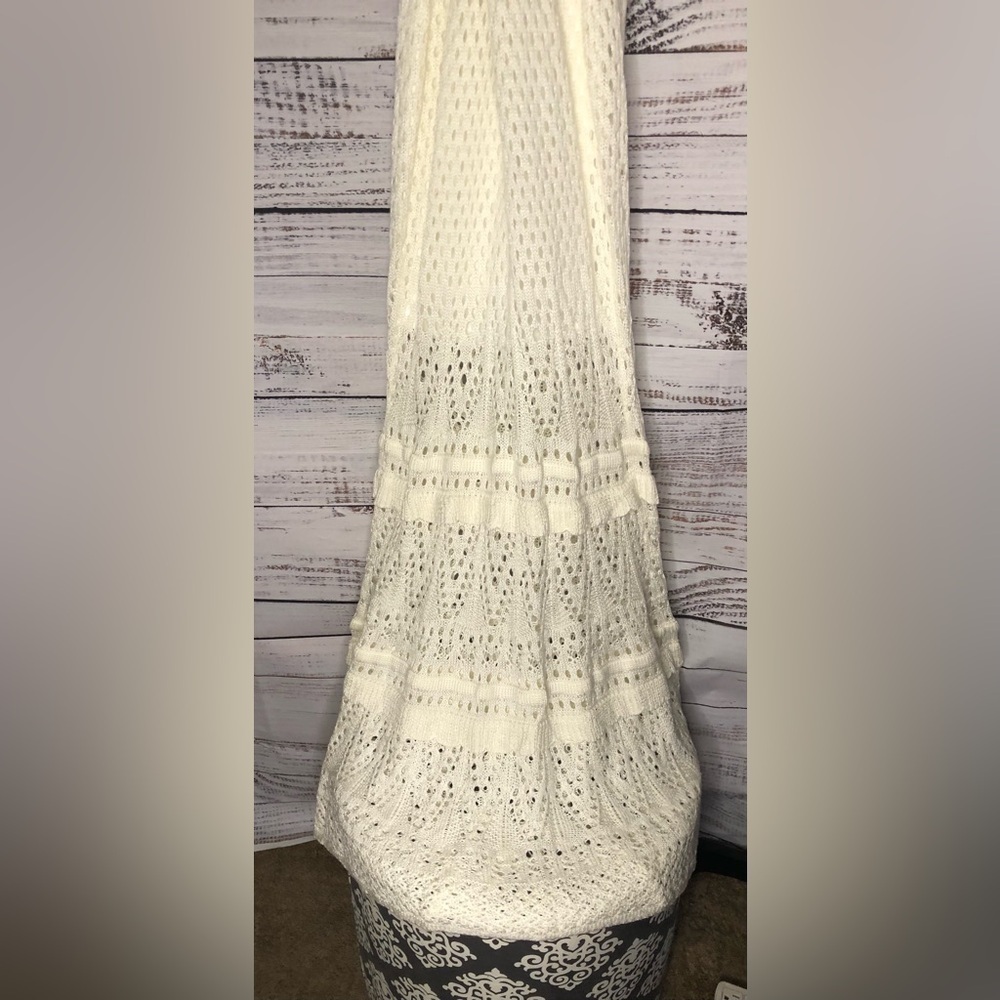 Elegant Cream Lace Dress NWOT size Large - Picture 8 of 16